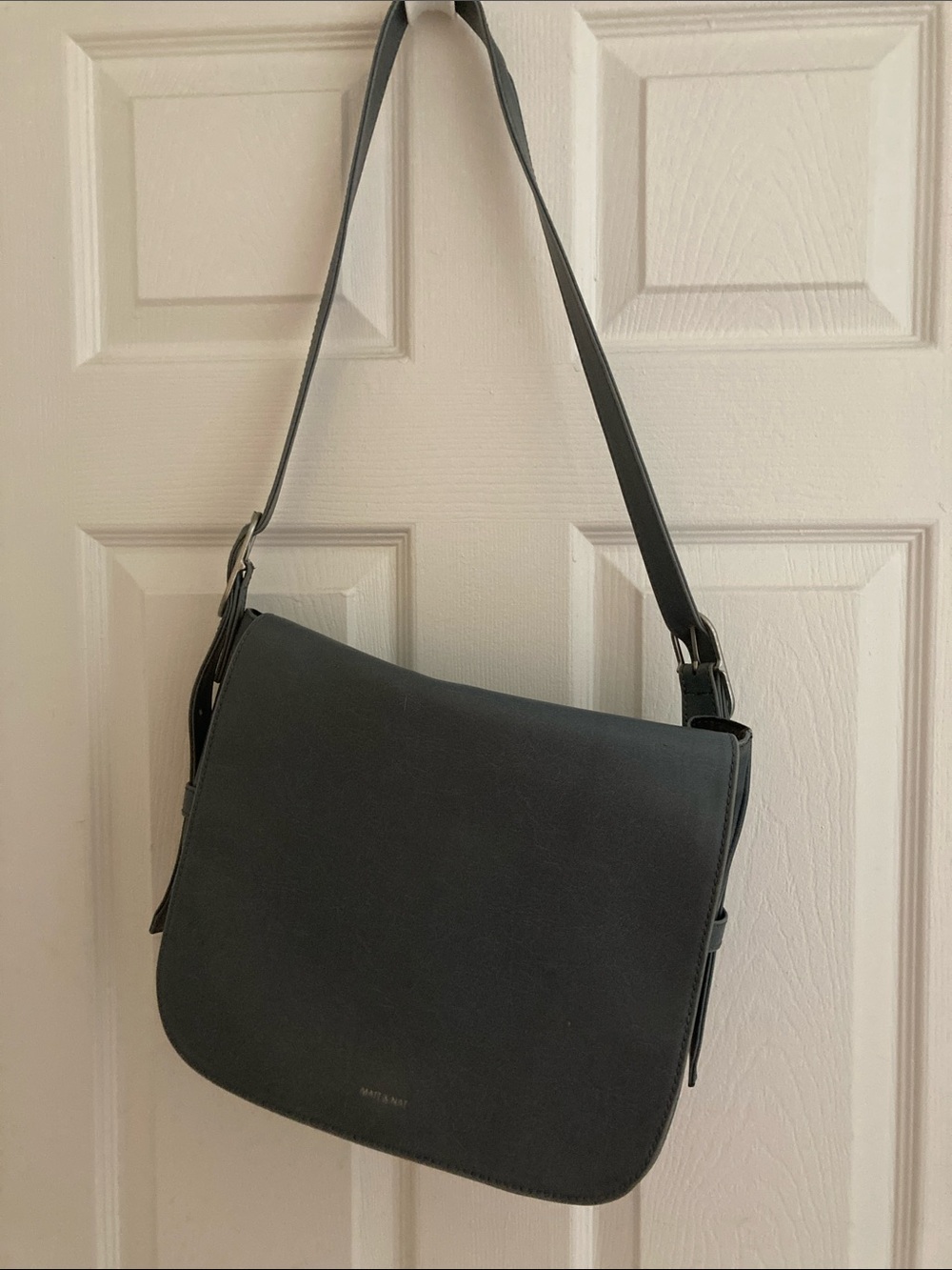 Crossbody adjustable purse
